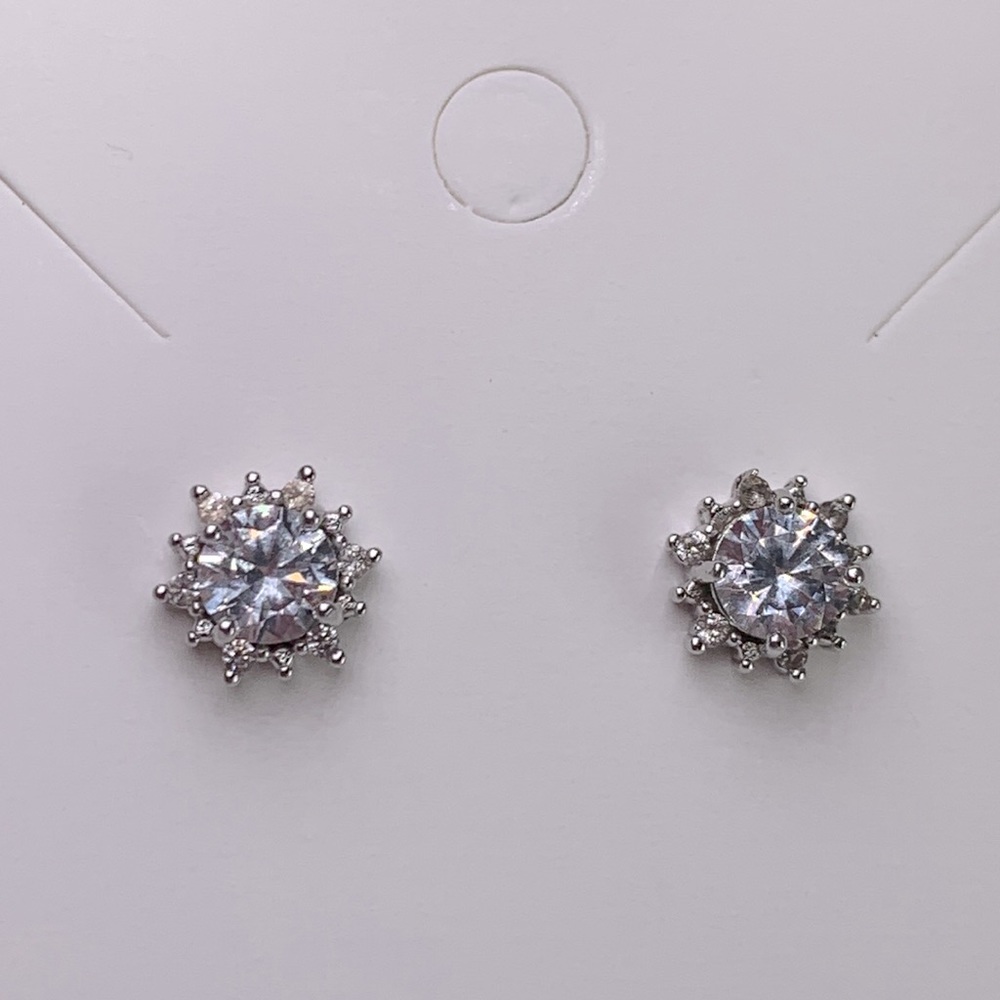 🧡 Sapphire 1.14 CTW Lab Created and 925 Sterling Silver Earrings🧡